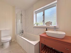 Photo 17- click for photo gallery